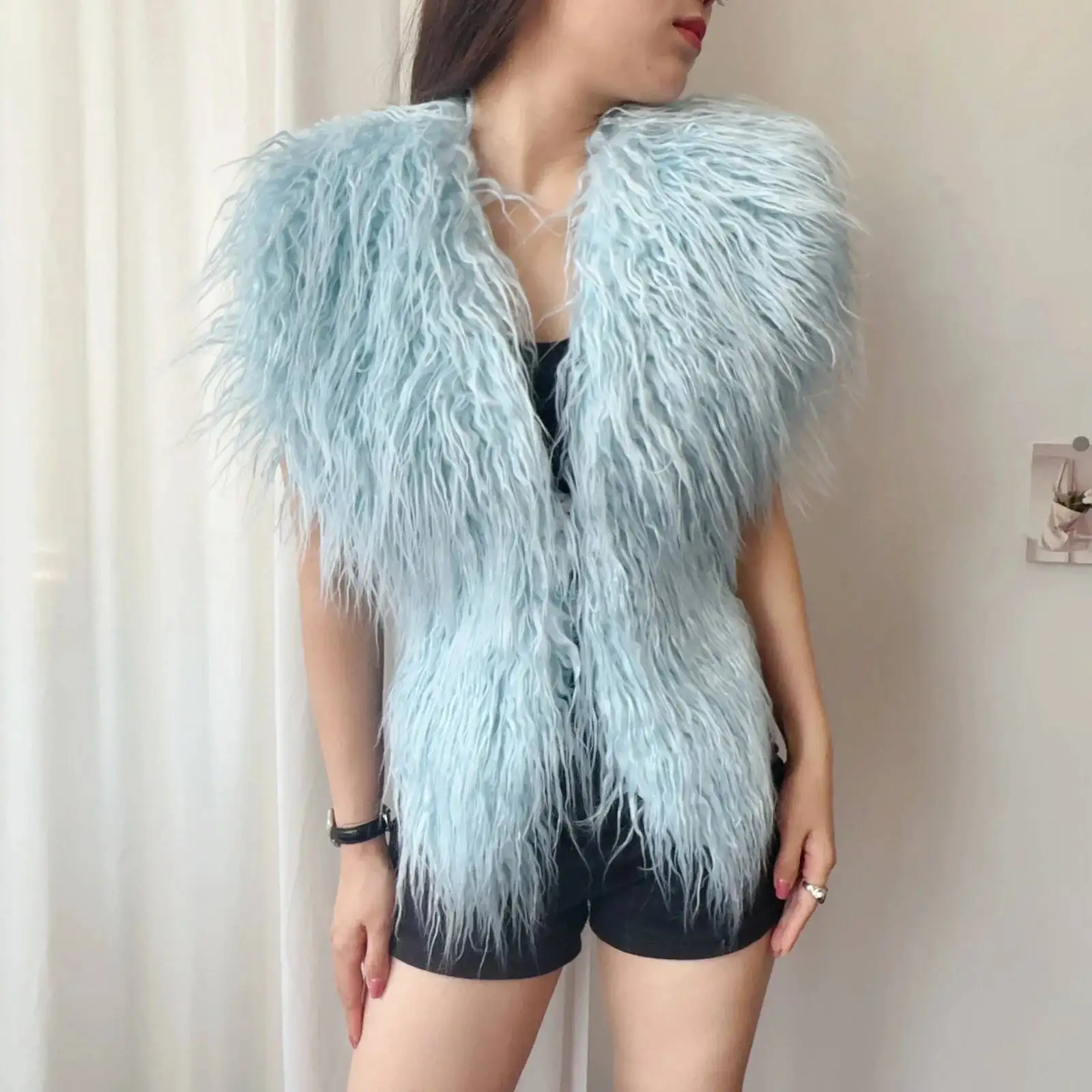 LANMREM 2025 New Faux Fur Vest For Women Imitation Shearling Sexy Backless Halter Top Autumn Winter Chic Clothing 2DB4916