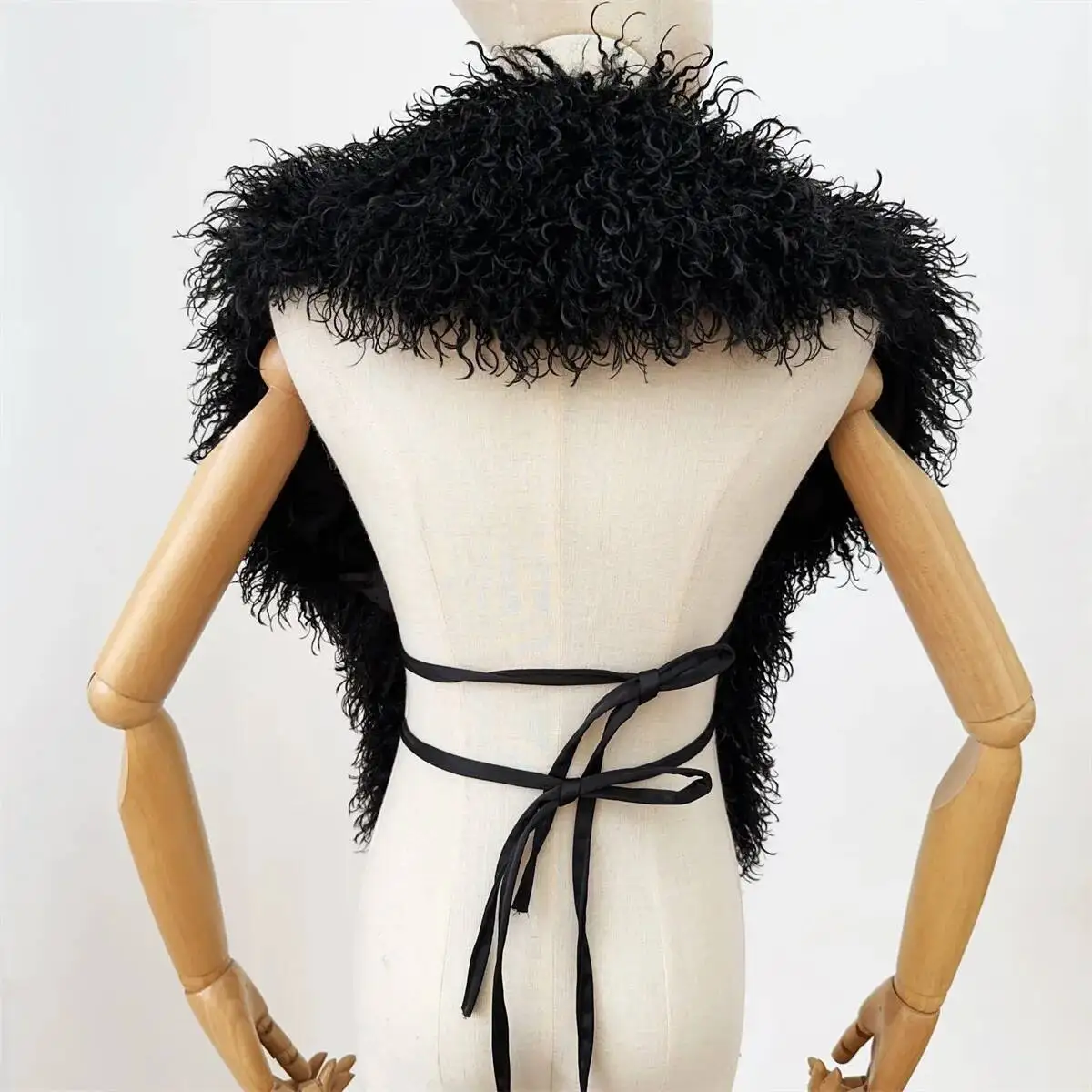 LANMREM 2025 New Faux Fur Vest For Women Imitation Shearling Sexy Backless Halter Top Autumn Winter Chic Clothing 2DB4916