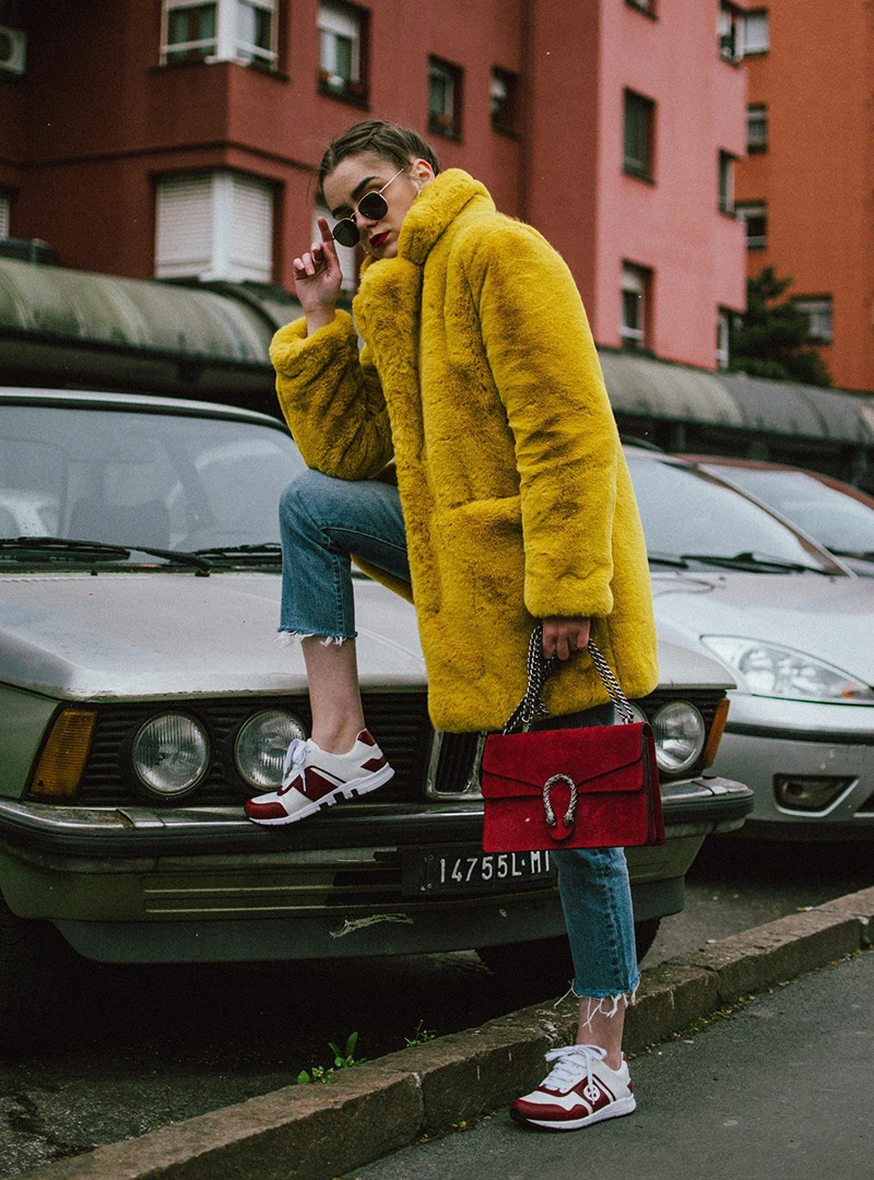 Women Winter Warm Fur Coat Fashion Turn Down Collar Flurry Fur Long Jacket New In Casual Outerwear Solid Color Lady Fur Jacket