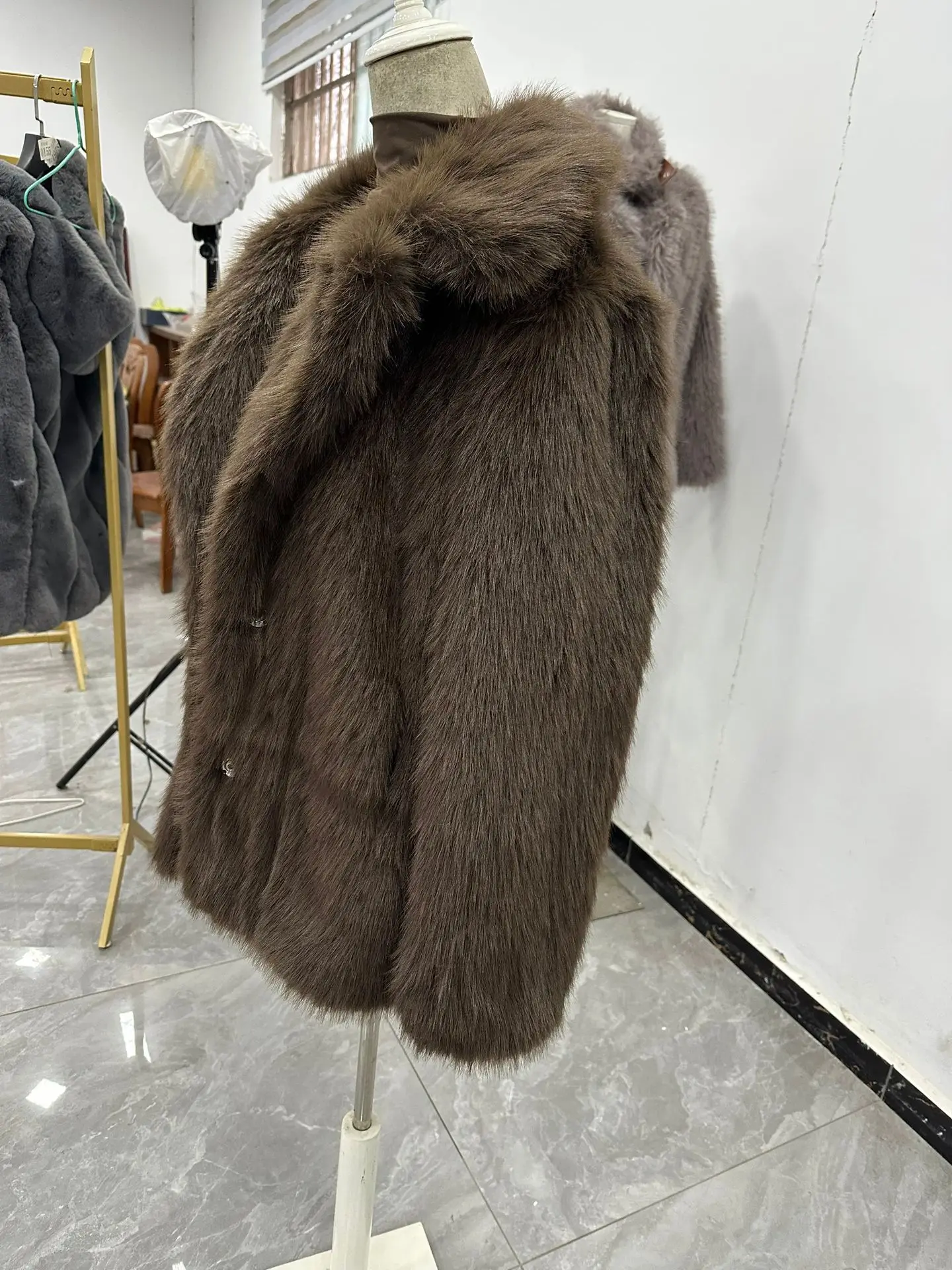 European American Winter New Fashion Women's Elegant Casual Trendy Simple Basic Faux Fur Cardigans Female Clothes Coats Tops