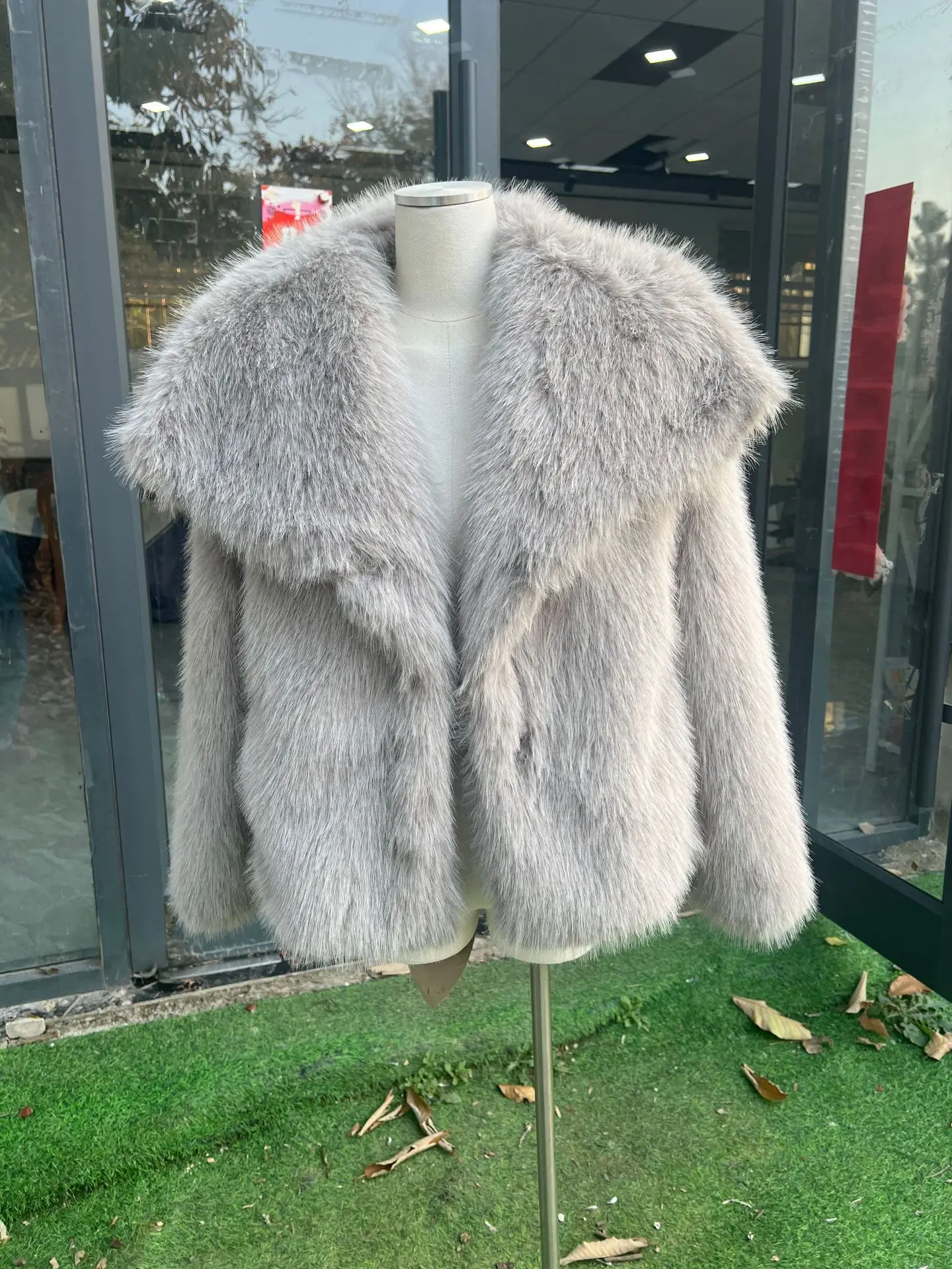 European American Winter New Fashion Women's Elegant Casual Trendy Simple Basic Faux Fur Cardigans Female Clothes Coats Tops