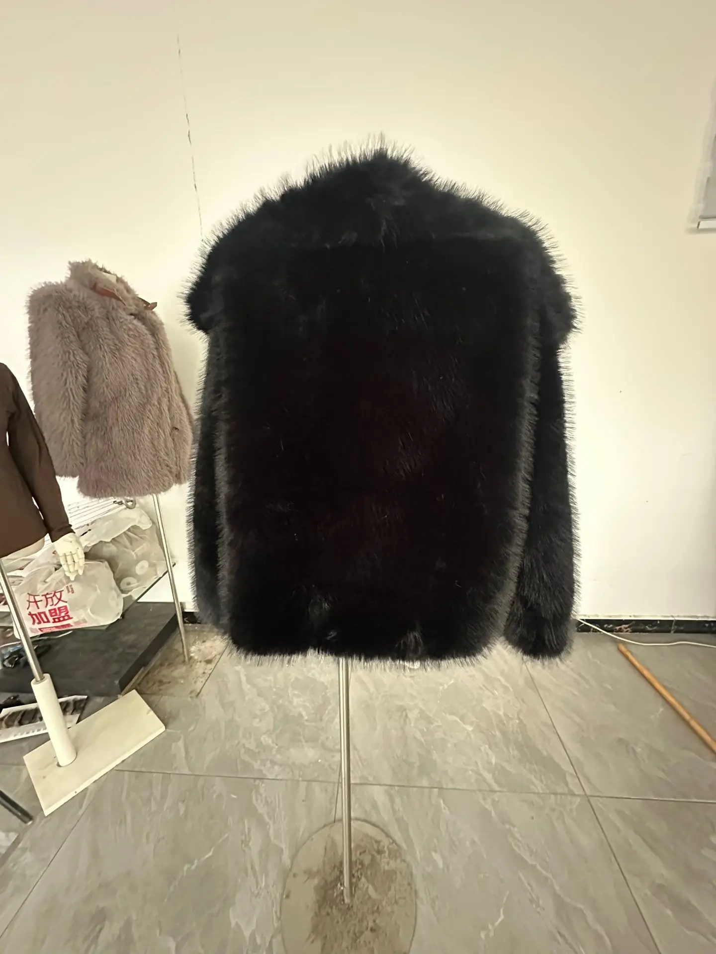 European American Winter New Fashion Women's Elegant Casual Trendy Simple Basic Faux Fur Cardigans Female Clothes Coats Tops