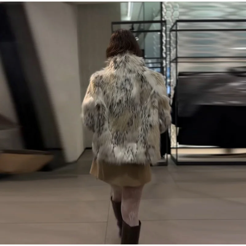 2026 Winter Animal Print Fluffy Faux Fur Coats For Women Chic Thick Warmth Stand Collar Jacket Street Lady Long Sleeve Outerwear