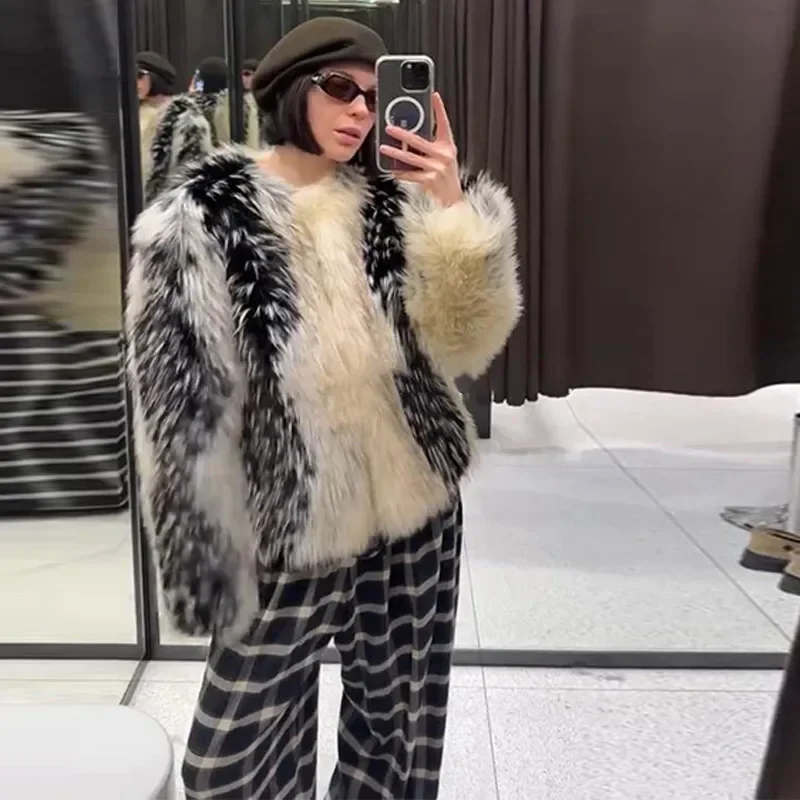 Stylish Contrast Faux Fur Women Coat Elegant O-neck Single Breasted Full Sleeve Female Coats 2026 Autumn Winter Chic Lady Jacket