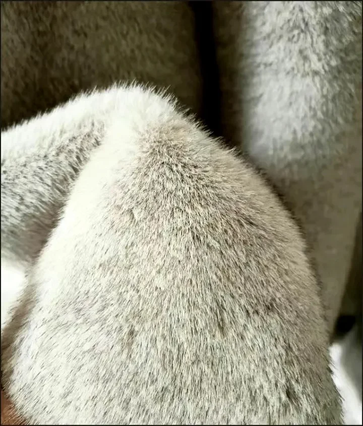 Faux Mink Fur Coats for Women,Covered Button Short Jackets,V-Neck Overcoat,Female Clothes,Thicken Warm ,Preppy Style，New，Winter