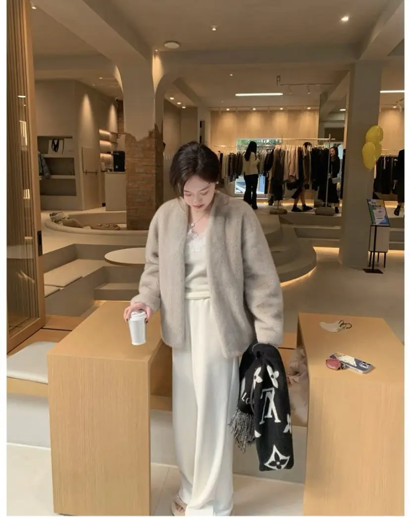 Faux Mink Fur Coats for Women,Covered Button Short Jackets,V-Neck Overcoat,Female Clothes,Thicken Warm ,Preppy Style，New，Winter