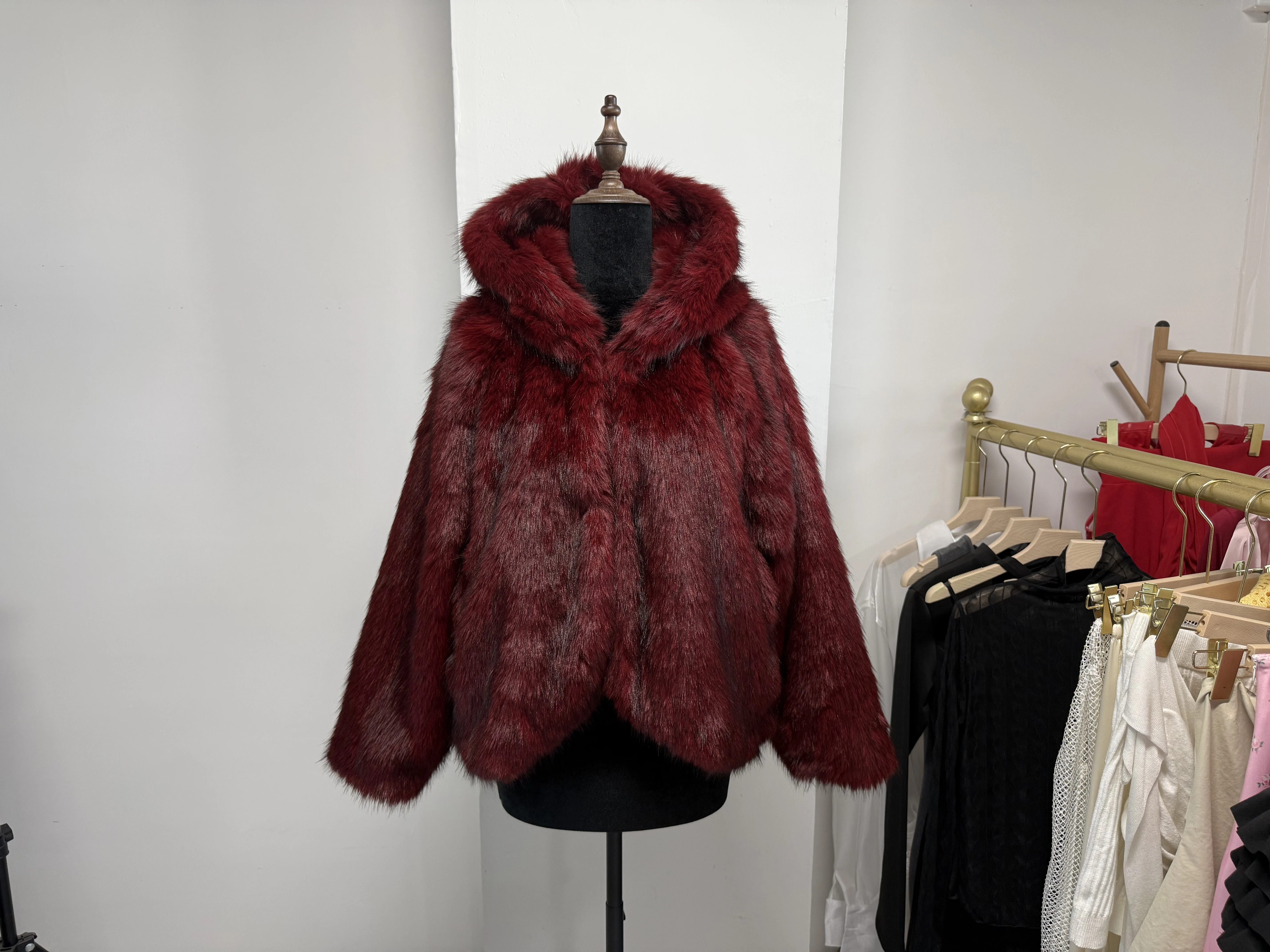 Tossy Fashion Fur Feather Outwear Hoodie jacket Loose Warm Winter 2025 Sexy Fluffy Streetwear Overcoat Women's Fur Feather New