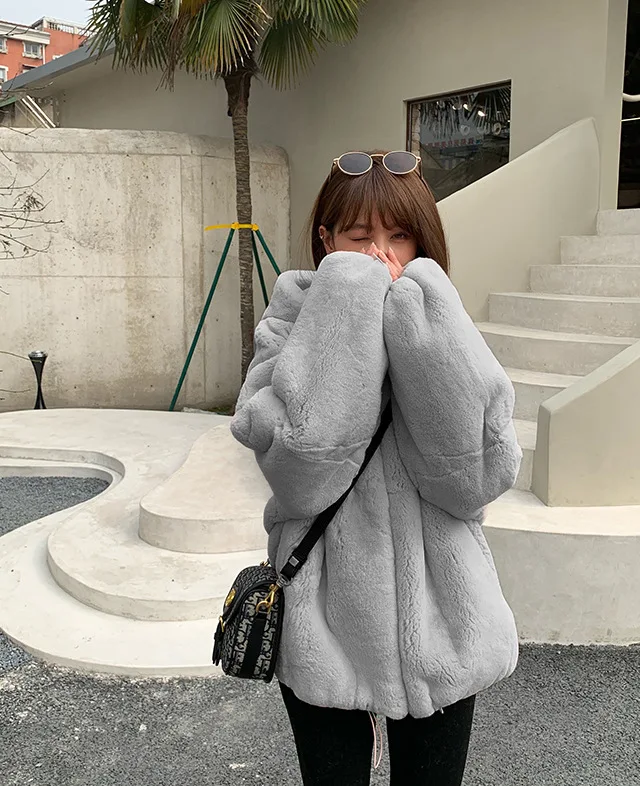 Oversize Parkas Women's Winter Fur Jacket Female Loose Faux Rabbit Fur Zip Hooded Thicken Short Fur Coat Thick Furry Warm Jacket