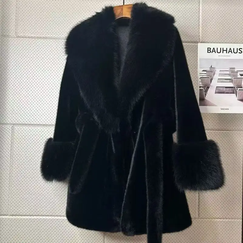 Autumn Winter New 2025 Fur Collar Fox Fur Jacket Women's Overcoat Tight Waist Thickened Warm Parka Loose Chic Fur Jacke