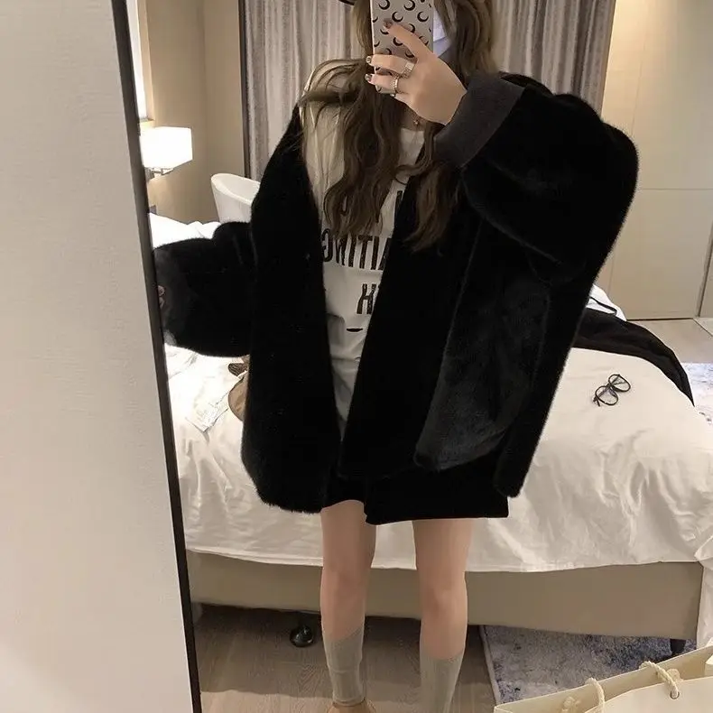 Faux Mink Fur Coat for Women, Covered Open Stitch , V-Neck Jacket,Thick Warm Female Clothes,Autumn and Winter, New, 2024