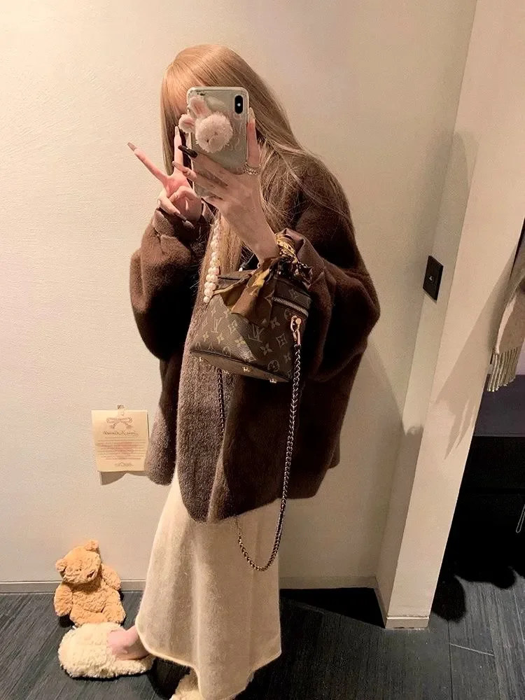 Faux Mink Fur Coat for Women, Covered Open Stitch , V-Neck Jacket,Thick Warm Female Clothes,Autumn and Winter, New, 2024
