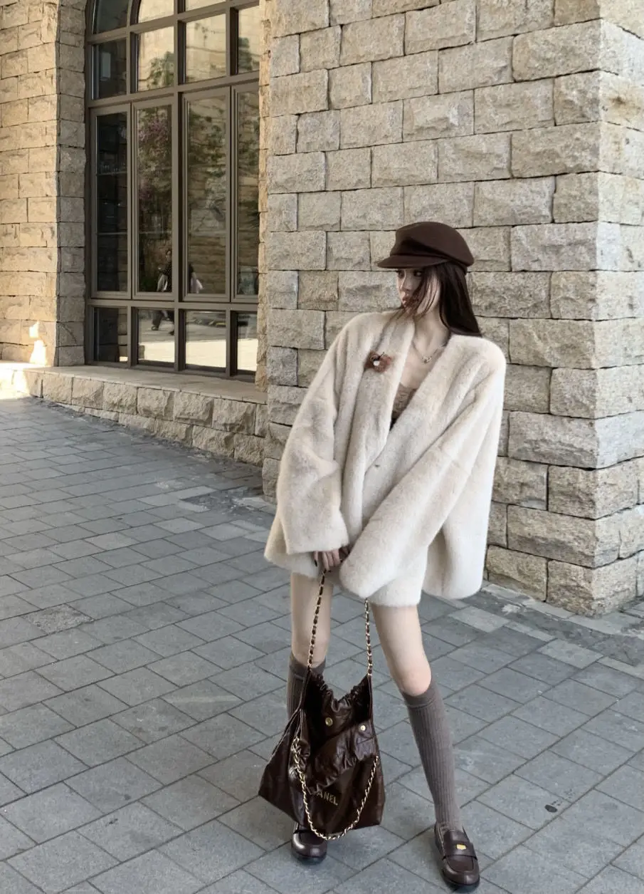 Faux Mink Fur Coat for Women, Covered Open Stitch , V-Neck Jacket,Thick Warm Female Clothes,Autumn and Winter, New, 2024