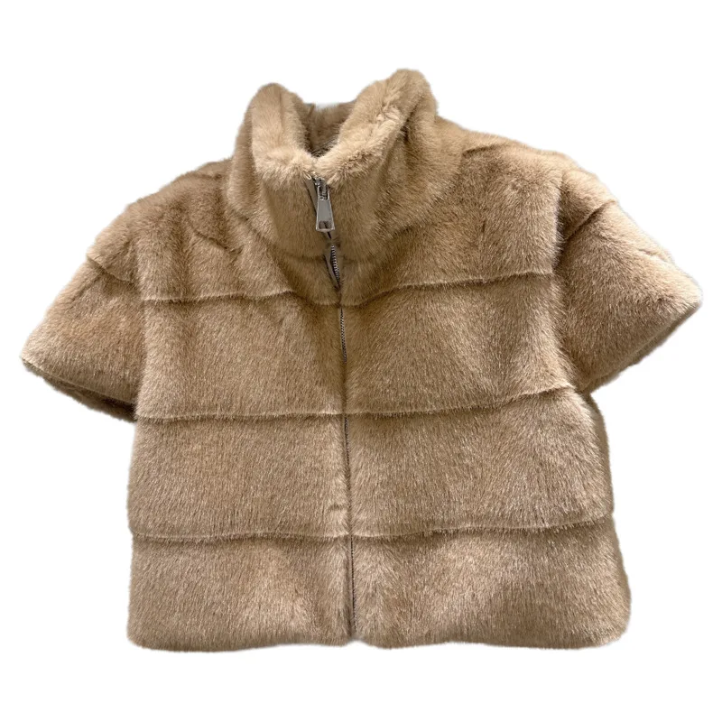 DEAT 2025 Winter New Fashion Faux Fur Short Sleeve Jacket For Women Soft Stand Collars Zipper Versatile Coat Female 11A08005