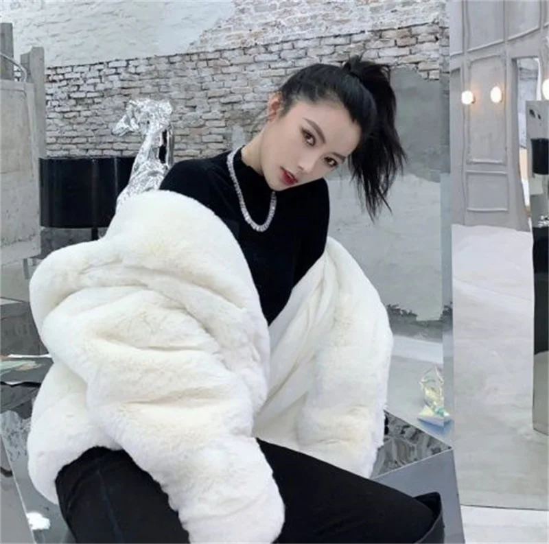 High Quality Quilted Thick Furry Coat Female Autumn And Winter Lamb Plush Imitation Mink Rex Rabbit Fur Coat Women Hooded Jacket