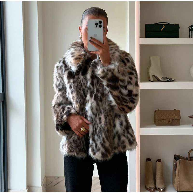 Fashion Leopard Faux Fur Coat Women Casual Lapel Single Breasted Plush Warm Overcoat 2025 Winter New Lady Cozy Print Streetwear