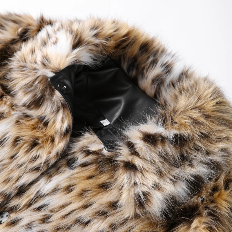 Fashion Leopard Faux Fur Coat Women Casual Lapel Single Breasted Plush Warm Overcoat 2025 Winter New Lady Cozy Print Streetwear
