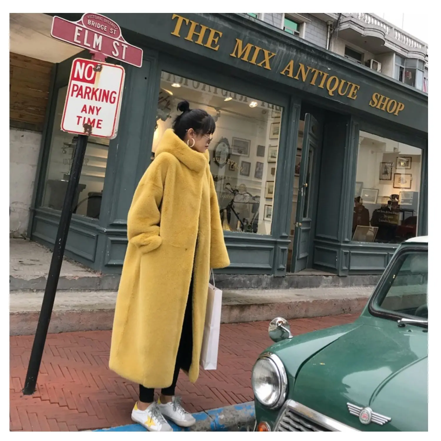 2025 New Winter Warm Hooded Fur Coat Faux Temperament Elegance Women For Coat Imitation Rex Rabbit Fur Women Fox Fur Coat H462