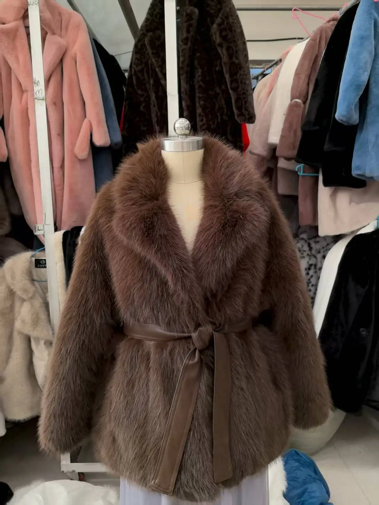 New Winter Faux Fur Coat Street Fashion Soft Smooth Fox Fur Jacket With Waist Belt Warm Thick Brand Luxury Plush Overcoat