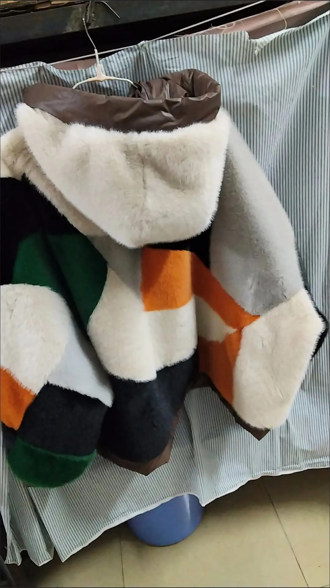 Faux Fur Coat for Women,Covered Button Jacket,Hooded Outwear,Luxury,Spliced,Autumn and Winter,2025