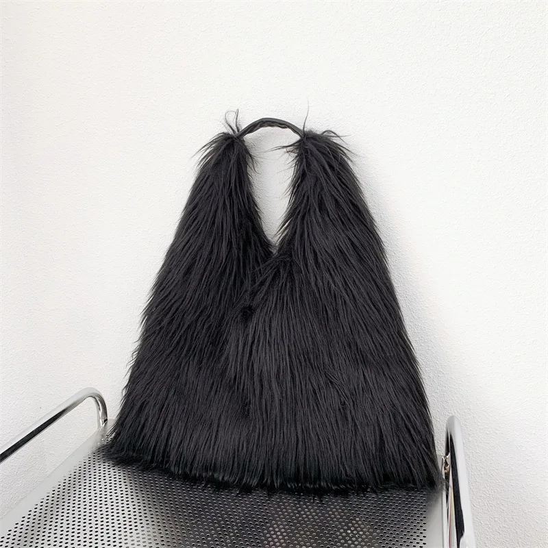00s Cool Y2k Street Girls Hot Fluffy Furry Shoulder Bag Women Luxury Brand Fashion Faux Fur Hobos Big Tote Bag Harajuku Handbags