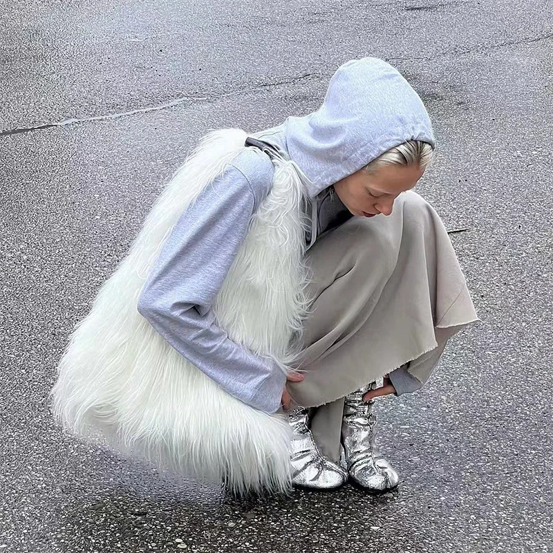 00s Cool Y2k Street Girls Hot Fluffy Furry Shoulder Bag Women Luxury Brand Fashion Faux Fur Hobos Big Tote Bag Harajuku Handbags