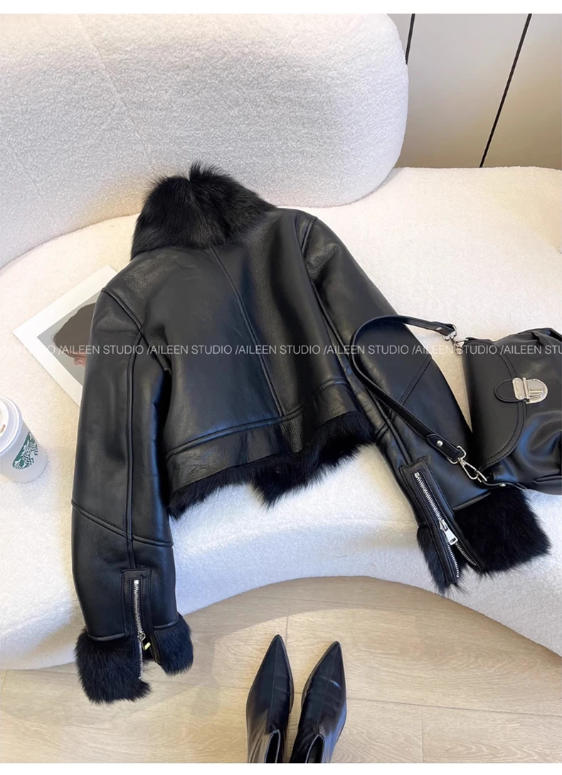 Lautaro Autumn Winter Cool Short Loose Black Thick Warm Soft Hairy Faux Sheepskin Coat Women Luxury Designer Fluffy Jacket 2025