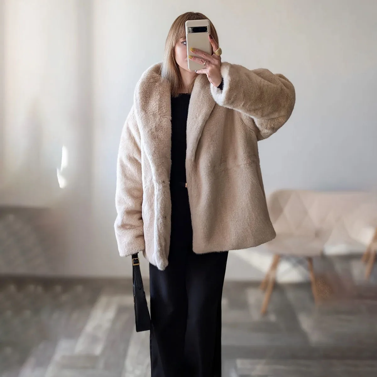 BJTZ Women’s Thickened Padded Faux Fur Coat Winter Warm Fake Fur Jacket Elegant Luxury Outerwear
