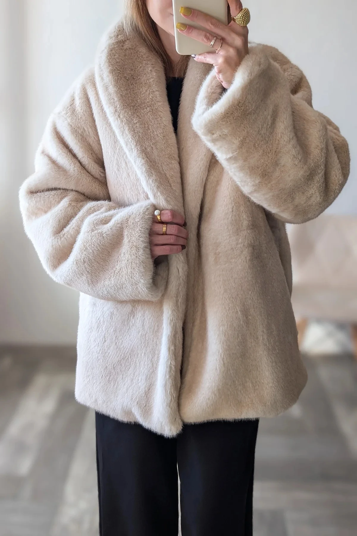 BJTZ Women’s Thickened Padded Faux Fur Coat Winter Warm Fake Fur Jacket Elegant Luxury Outerwear