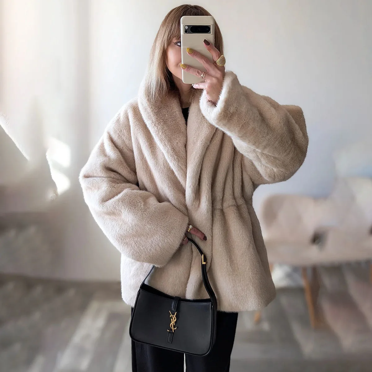 BJTZ Women’s Thickened Padded Faux Fur Coat Winter Warm Fake Fur Jacket Elegant Luxury Outerwear
