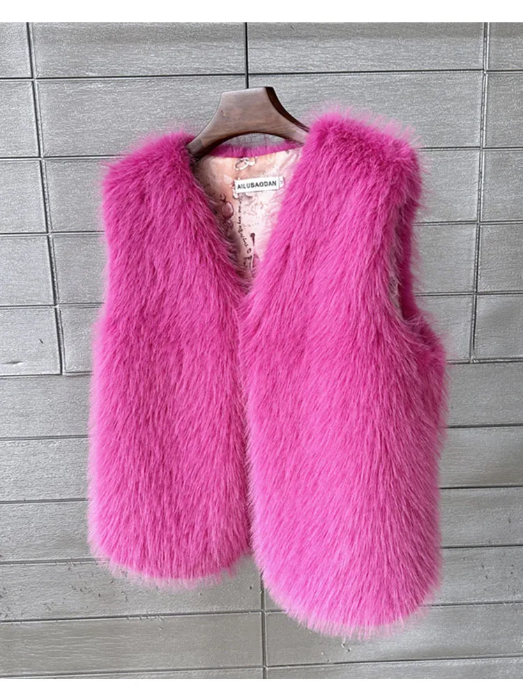 ZADORIN 2026 Autumn Winter Fashion Fur Waistcoat Women Casual Warm Faux Fur Vest V Neck Pink Black White Faux Fur Coat Crop Tops