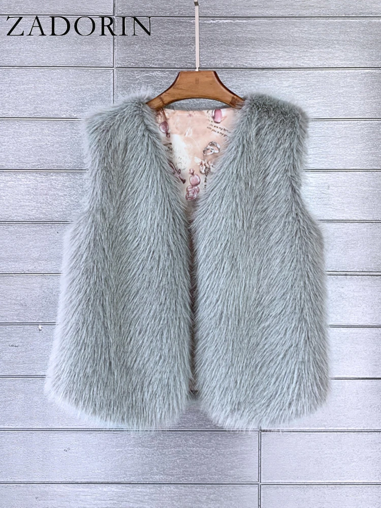 ZADORIN 2026 Autumn Winter Fashion Fur Waistcoat Women Casual Warm Faux Fur Vest V Neck Pink Black White Faux Fur Coat Crop Tops