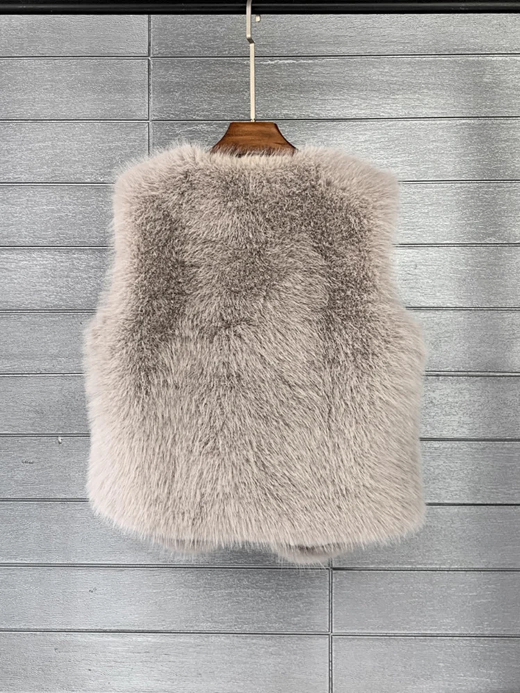 ZADORIN 2026 Autumn Winter Fashion Fur Waistcoat Women Casual Warm Faux Fur Vest V Neck Pink Black White Faux Fur Coat Crop Tops