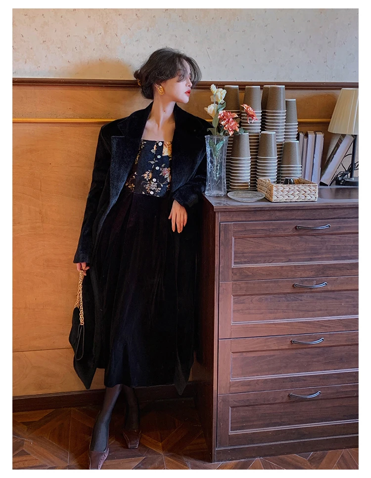 Lautaro Winter Oversized Long Black Soft Faux Fur Trench Coat for Women Long Sleeve Sashes Casual Stylish Korean Fashion 2021
