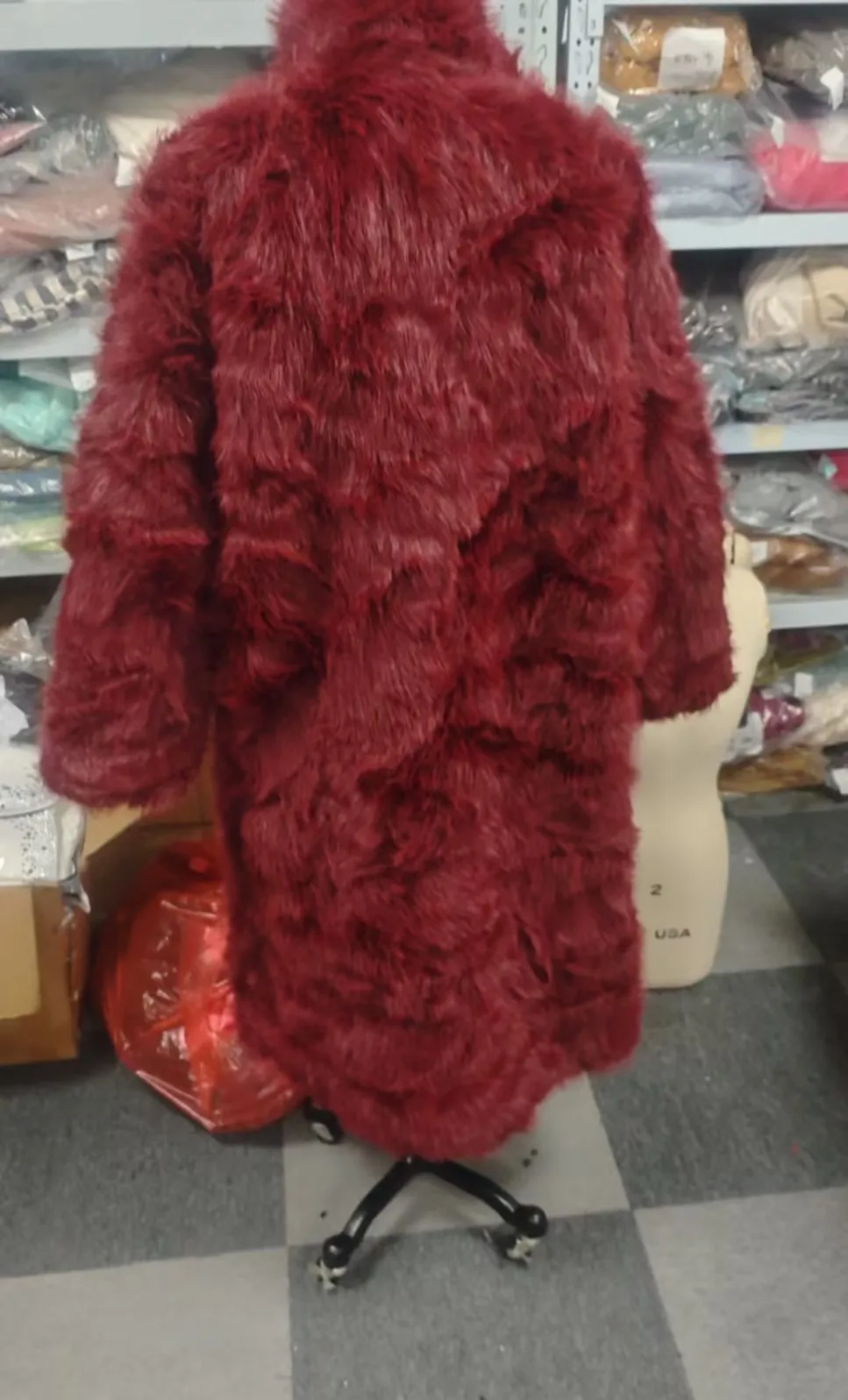 Temperament High-Quality Fur Coat for Women Winter Thickened Plush Fur Collar Imitating Fox Fur Loose Long Jacket Style