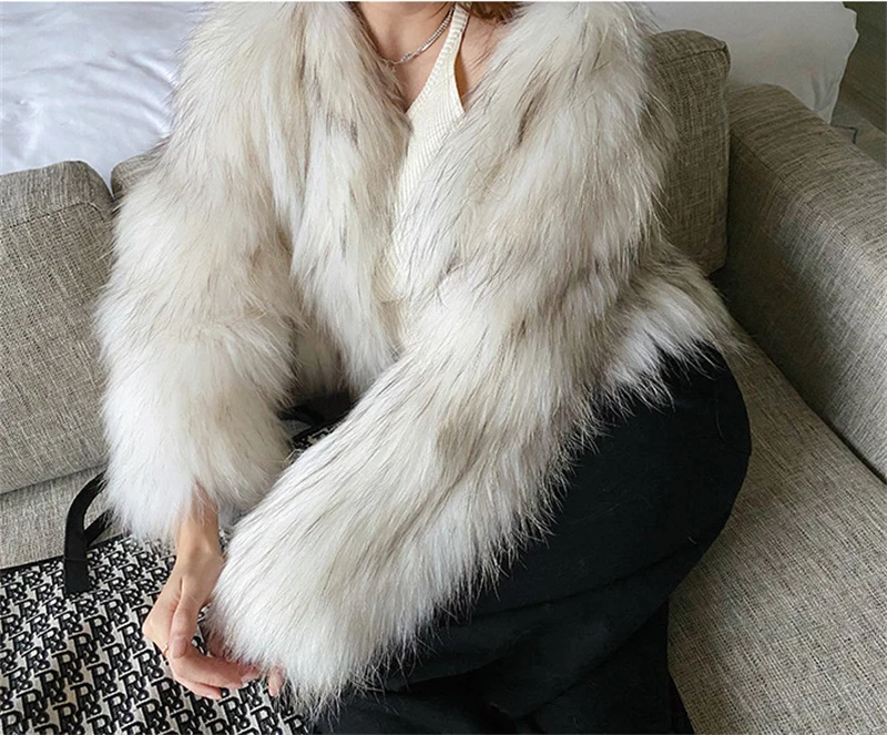 FANIECES Luxury Faux Fur Coats Women Winter Long Sleeve Furry Collarless Cardigan Fluffy Short Artificial Fur Outerweart шуба
