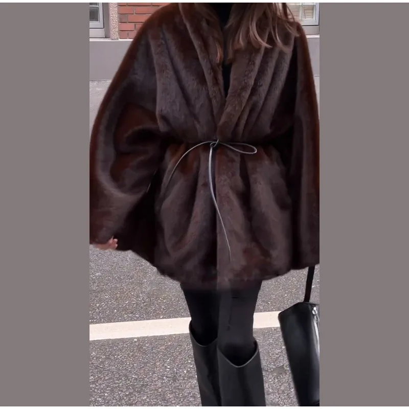 Vintage Brown Women's Faux Fur Coat Loose Full Sleeve Thicken Female Street Outerwear 2026 Autumn Winter Fashion Lady Jacket
