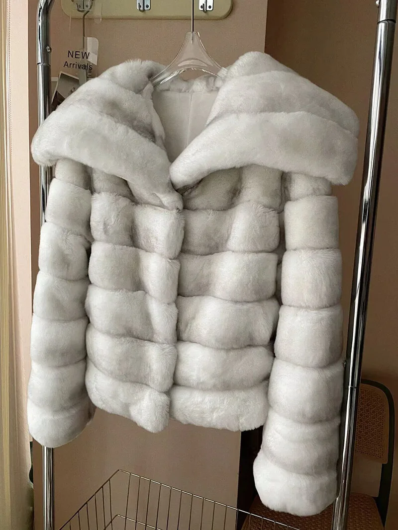 ZADORIN Luxury Winter Jackets for Woman Chinchilla Color Fluffy Warm Faux Rabbit Fur Coat Woman Big Lapel Short Faux Fur Jacket