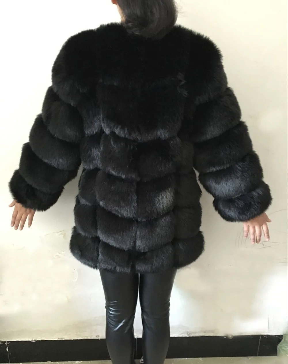 ZADORIN New Luxury Splicing Long Faux Fur Coat Woman Thick Warm Winter Fashion Fluffy Jacket Faux Fur Coats for Woman Outerwears