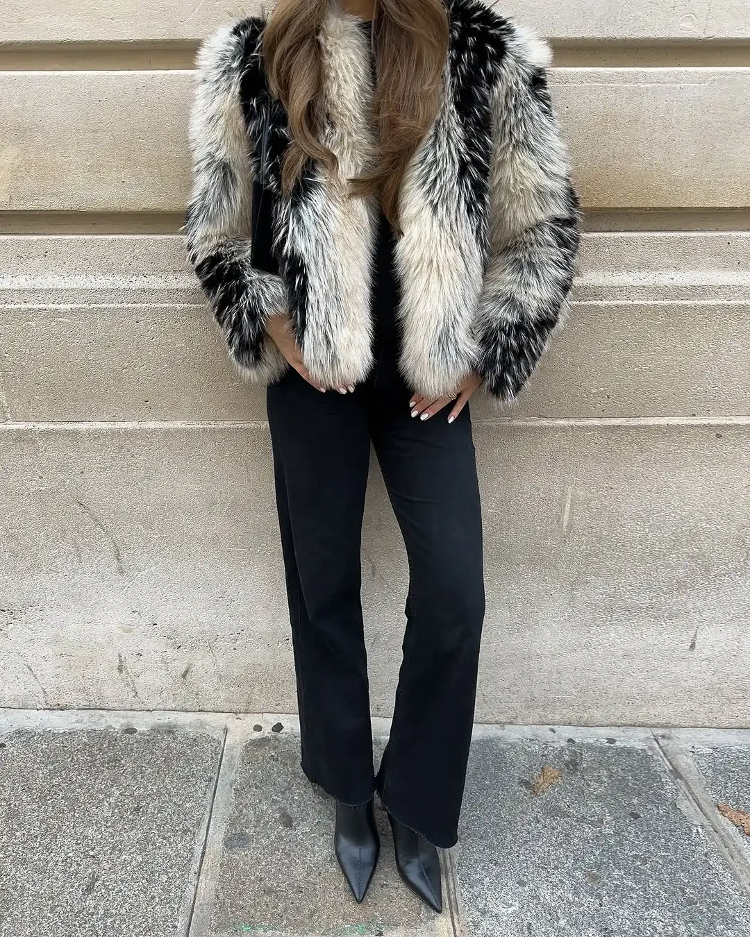 Women Color Block Faux Fur Coat Casual Round Neck Long-sleeved Fluffy Warm Crop Coats 2026 Winter Lady Chic Daily Street Jacket