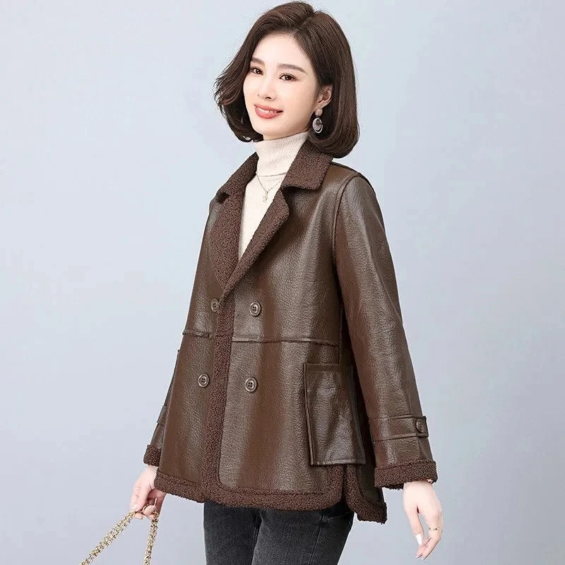2025 Autumn/Winter New Thick Velvet Women's Leather Jacket Fashionable, Wearing Fur on Both Sides for Warmth