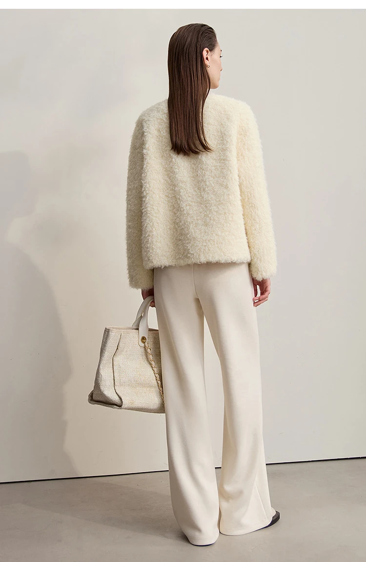 Amii Fur Coat 2026 Winter New Loose Short V-Neck Versatile Women's Coat Warm Long Sleeves With A Belt Jacket With Fur 12524007