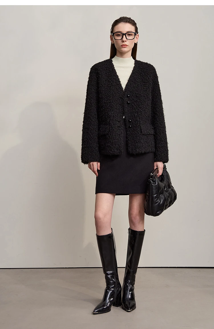 Amii Fur Coat 2026 Winter New Loose Short V-Neck Versatile Women's Coat Warm Long Sleeves With A Belt Jacket With Fur 12524007