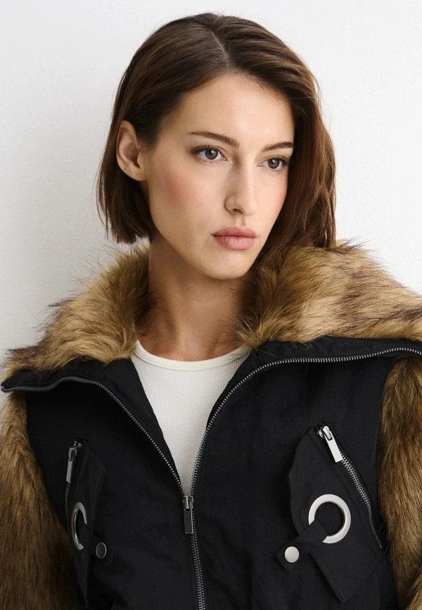 Women Brown Faux Fur Sleeve & Collar Cropped Bomber Jacket, Full Zip Cinched Waist Utility Pockets, Winter Warm Street Casual Ou