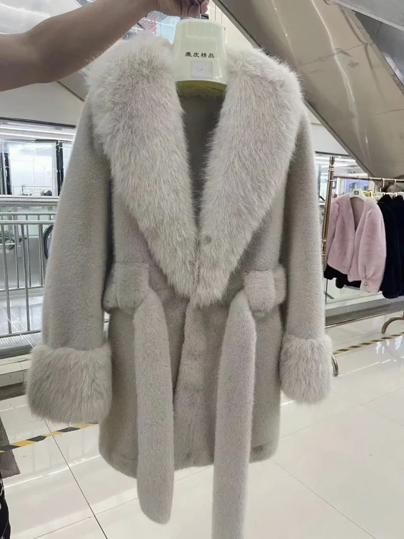 Luxury Vintage Faux Fur Coat Women Fur Collar Long Sleeve with Belt Oversized Fur Jacket Warm Thick Winter Cardigan Lady's Coats