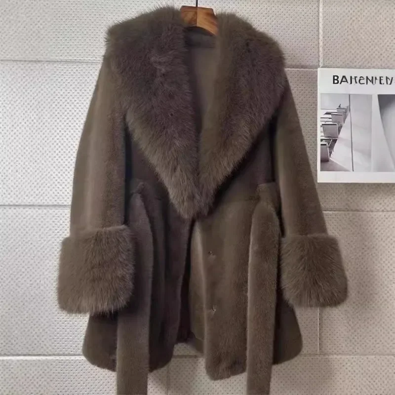 Luxury Vintage Faux Fur Coat Women Fur Collar Long Sleeve with Belt Oversized Fur Jacket Warm Thick Winter Cardigan Lady's Coats