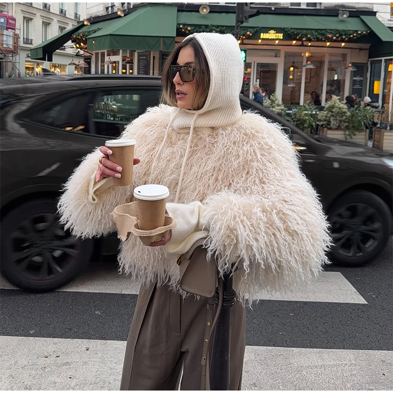 Fashion Faux Fur Coat Women Loose Lapel Full Sleeve Fluffy Short Overcoat 2025 Autumn Winter Street Lady Furry Warm Overcoat