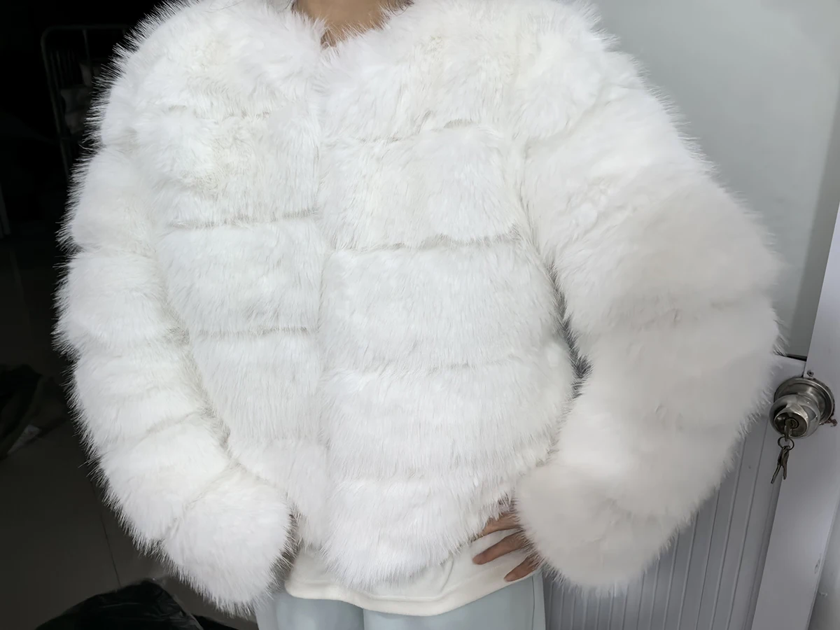 Fashion Short Faux Fox Fur Jacket for Women Winter Multi Color Thick Warm Long Sleeve Outerwear Woman Elegant Cozy Plush Jacket