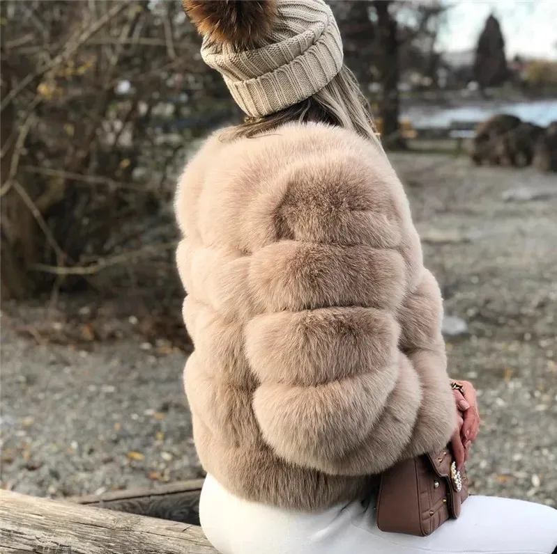 Fashion Short Faux Fox Fur Jacket for Women Winter Multi Color Thick Warm Long Sleeve Outerwear Woman Elegant Cozy Plush Jacket