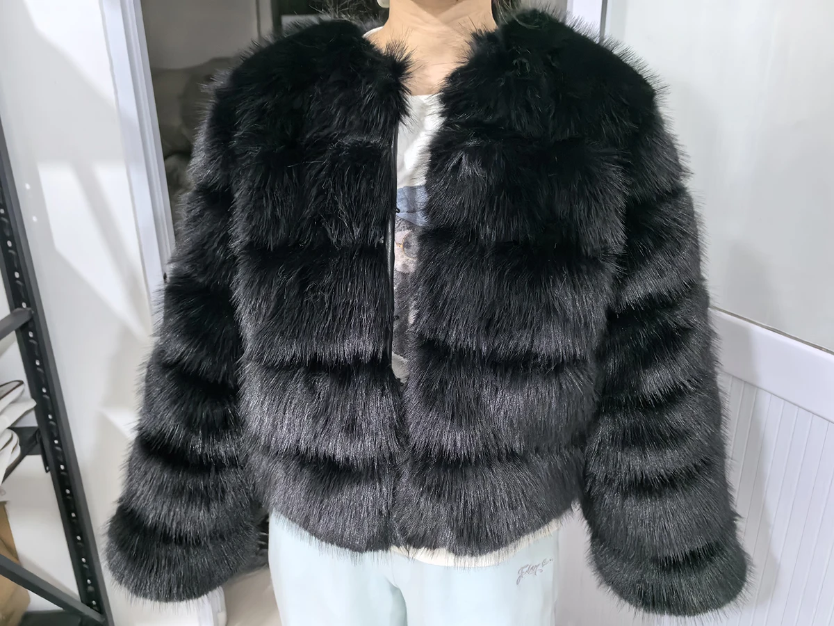 Fashion Short Faux Fox Fur Jacket for Women Winter Multi Color Thick Warm Long Sleeve Outerwear Woman Elegant Cozy Plush Jacket