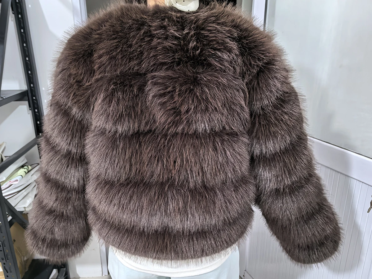 Fashion Short Faux Fox Fur Jacket for Women Winter Multi Color Thick Warm Long Sleeve Outerwear Woman Elegant Cozy Plush Jacket